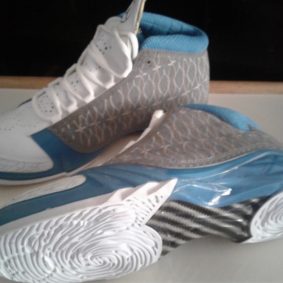 New!  Michael Jordan Xlll (23) Shoes
